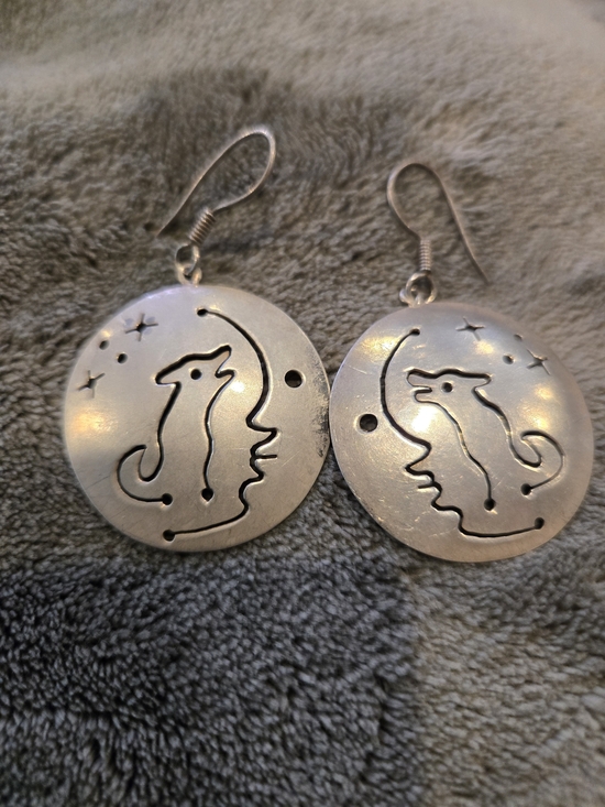 Jewelry - Sterling Silver 925 Wolf Moon & Stars Pierced Silhouette Dangle Earrings
